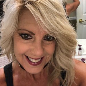 Meet your Posher, Lynette